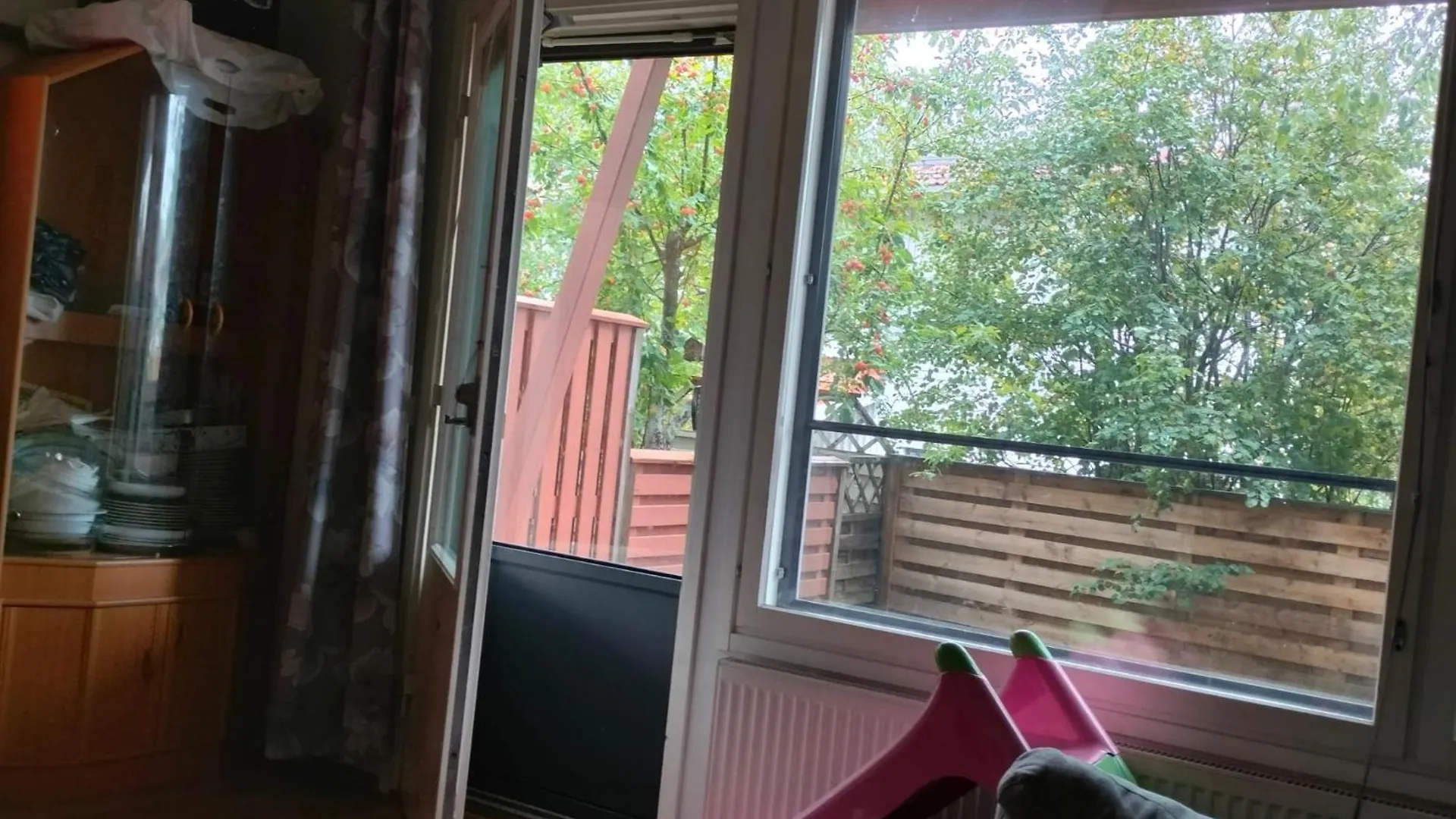 Beautiful Detached Apartment With Modern Amenities Helsinki