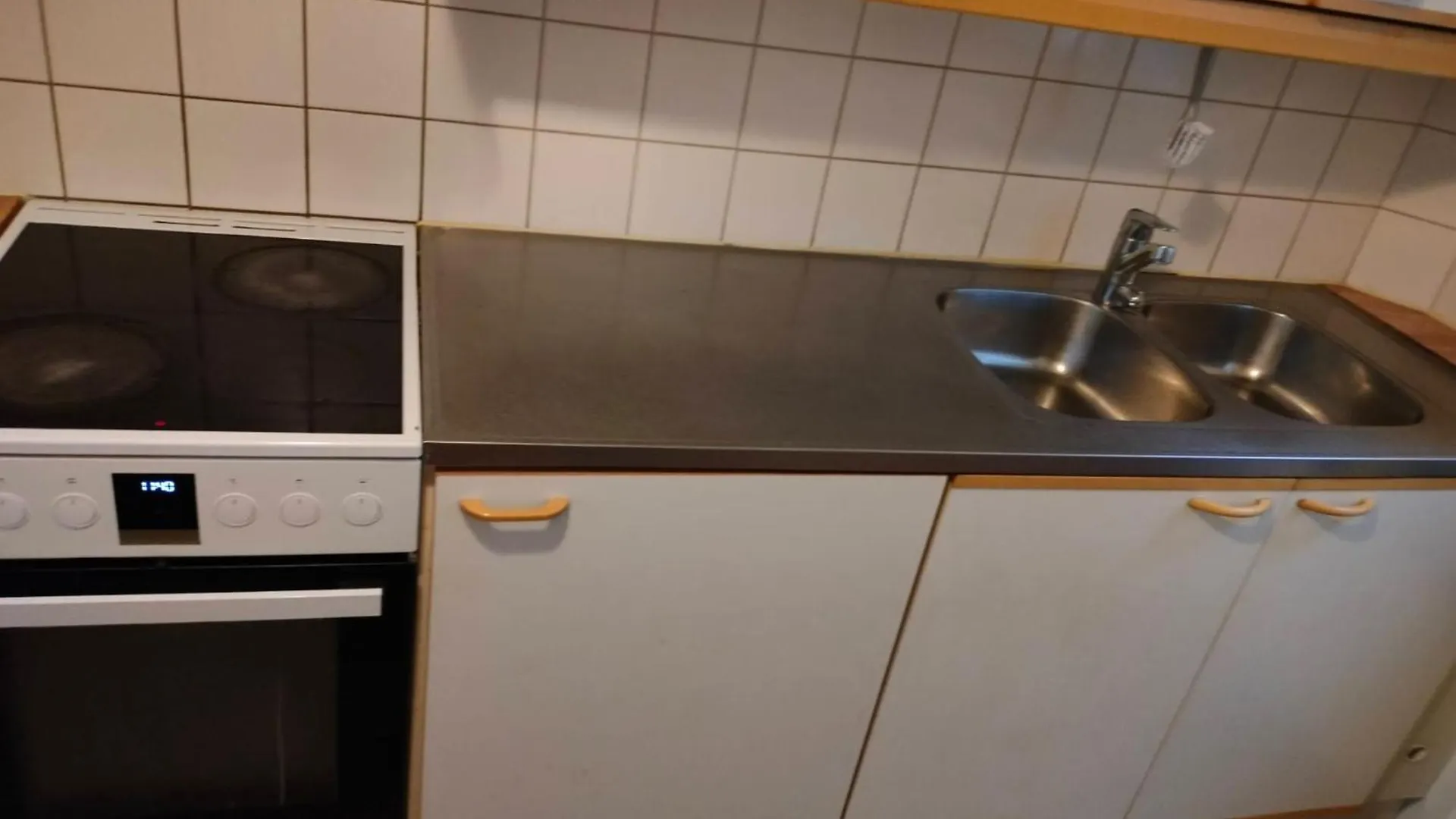 Beautiful Detached Apartment With Modern Amenities Helsinki
